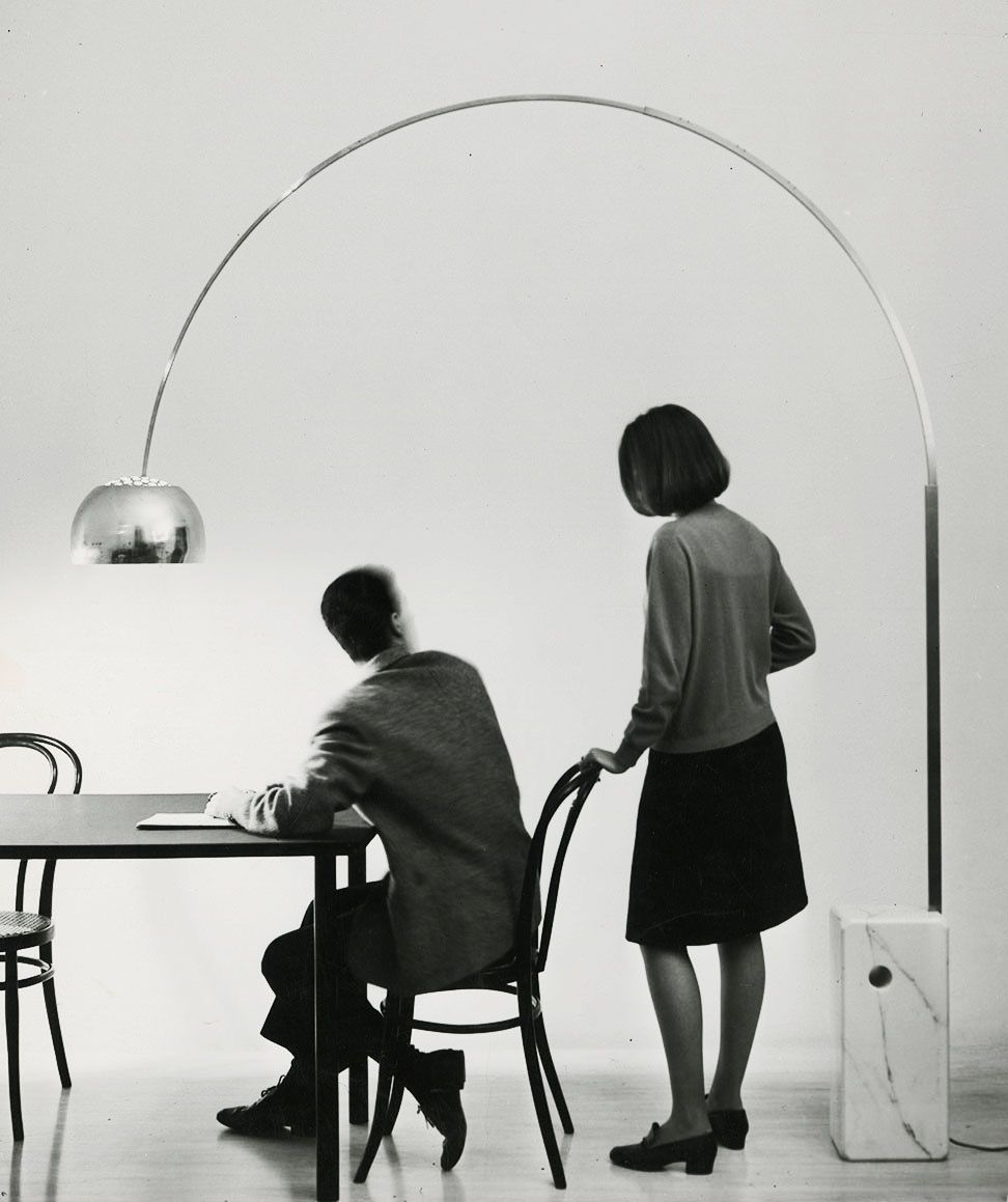 Lampe Arco de Flos : l'originale, la vintage, l'imitation à éviter — article Beyit Magazine
