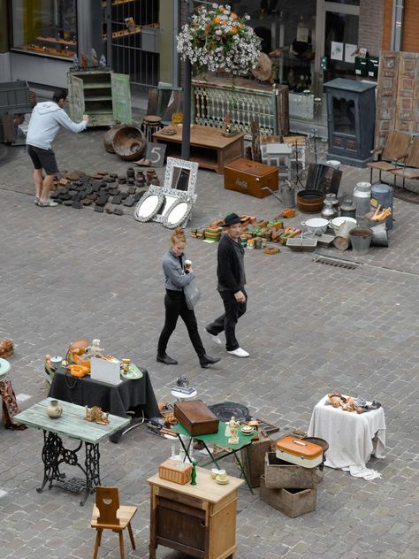 Tongeren, le dimanche : la plus grande brocante d'Europe — illustration 4